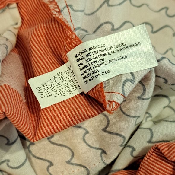 GAP Men's 32x10 Flat Front Corded Stripe Short - Picture 8 of 15